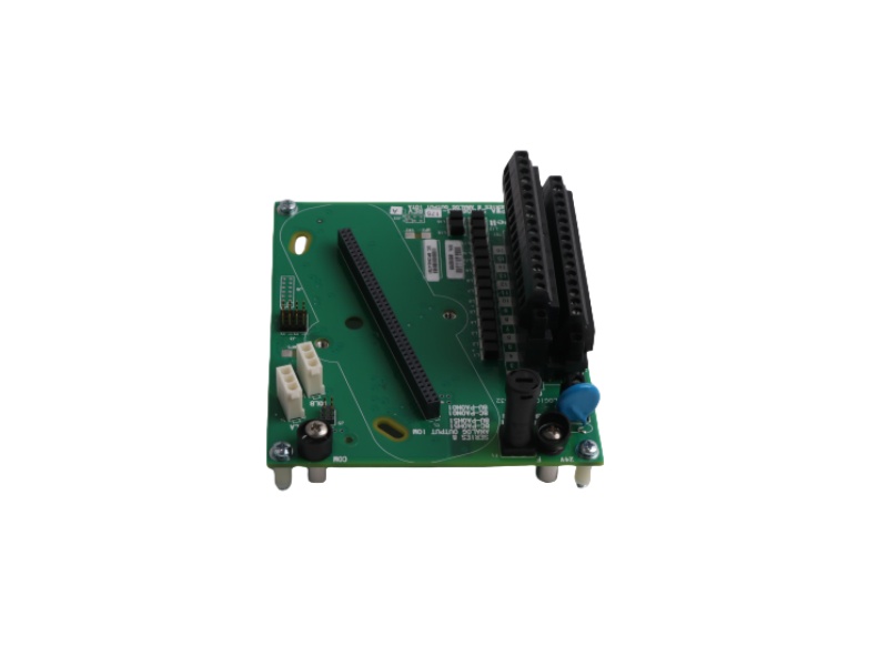 8C-TAOX51 51306983-175  Analog output module