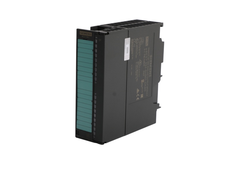 Siemens 6ES7332-5HB01-0AB0 S7-300 SM332 Analog Output front view