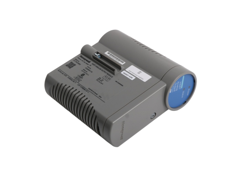 Honeywell CC-PAOH01 16-Channel HART Analog Output Module Image 1